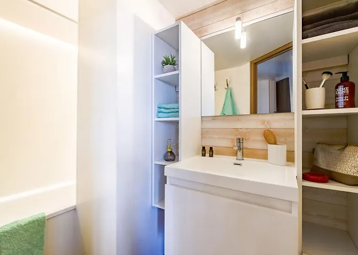 Campsite 23p 1bdrms Aircon