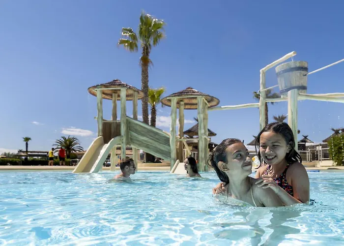 Kemping 23p 1bdrms Aircon